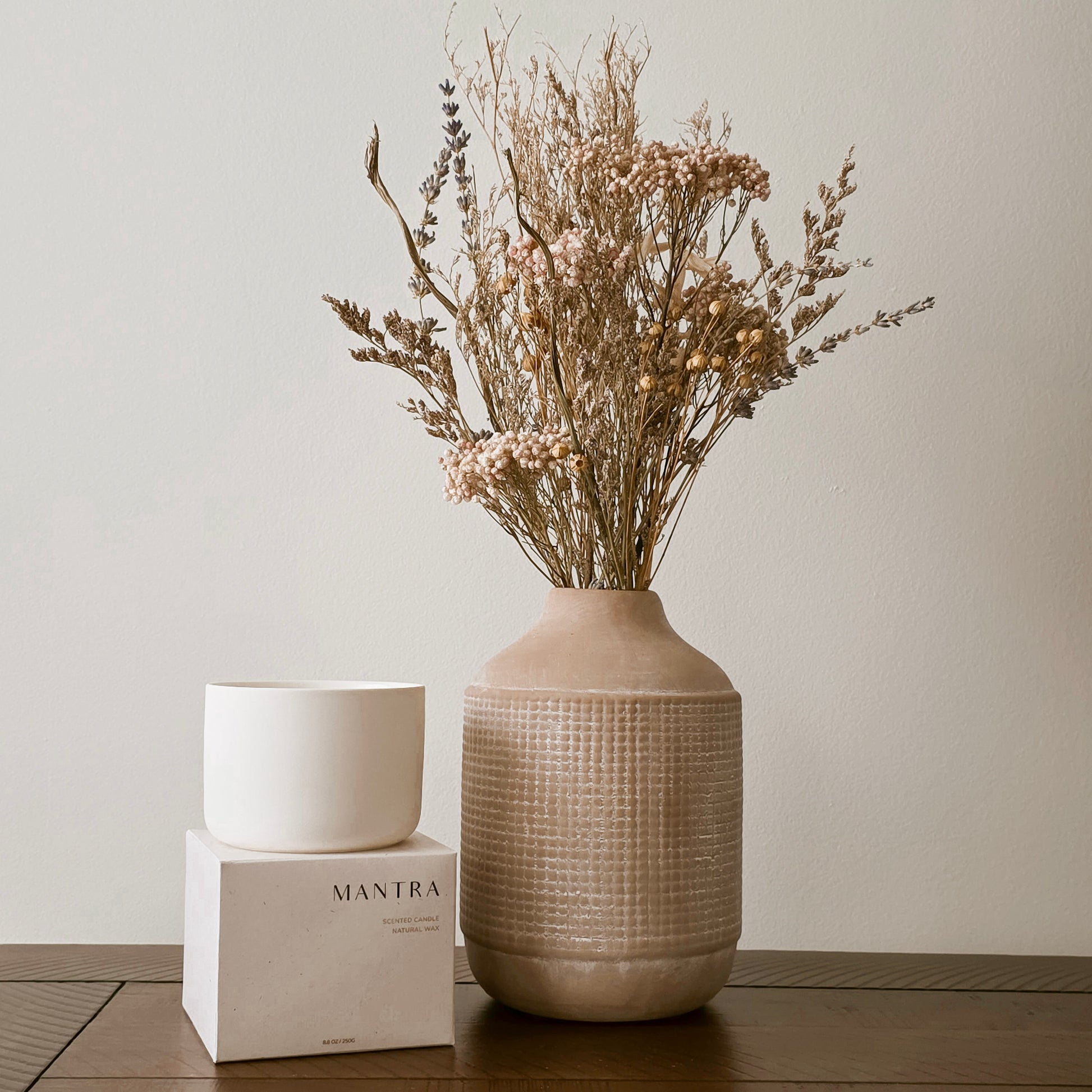 Relaxation Candle | Mantra