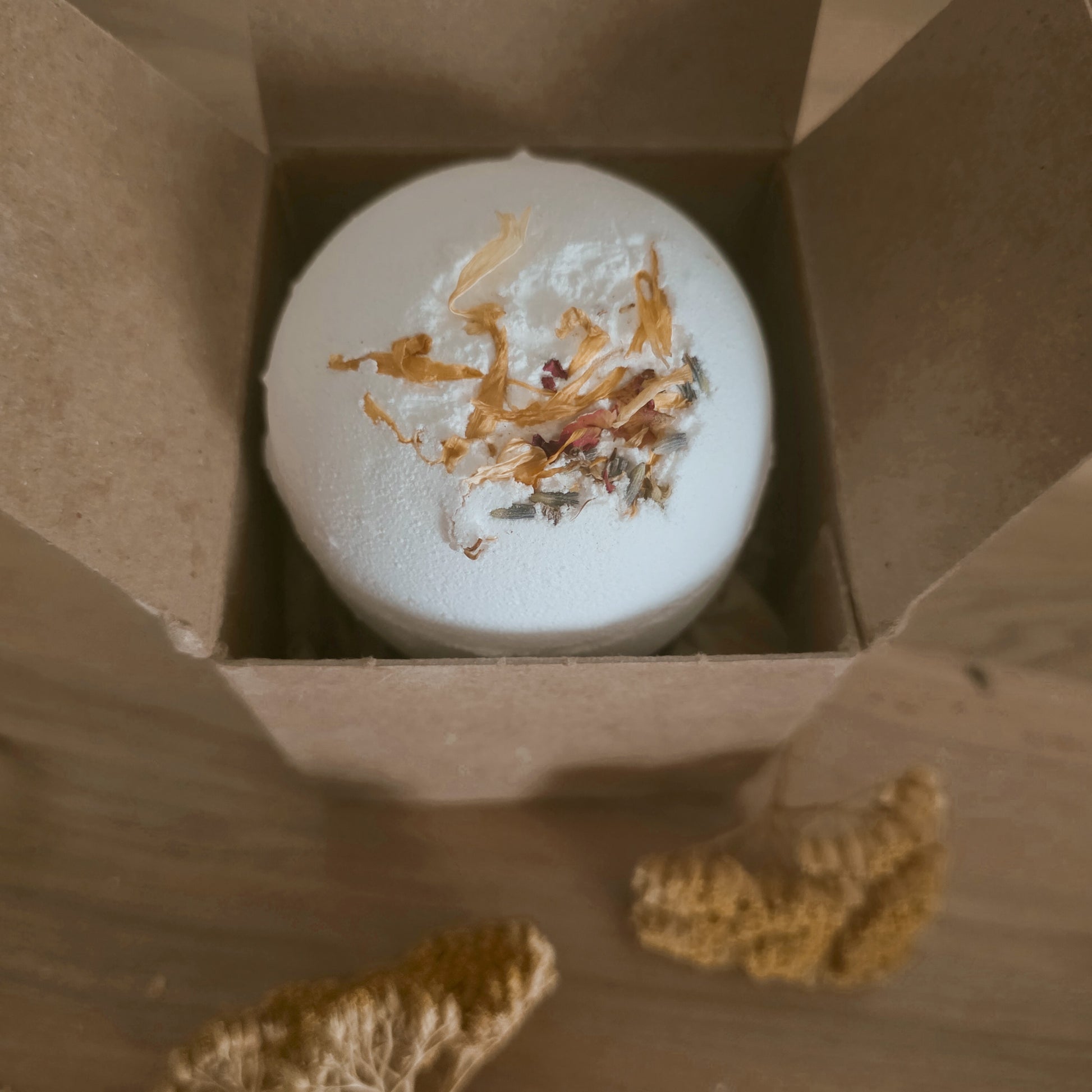 Moisturizing Lavender Bath Bomb